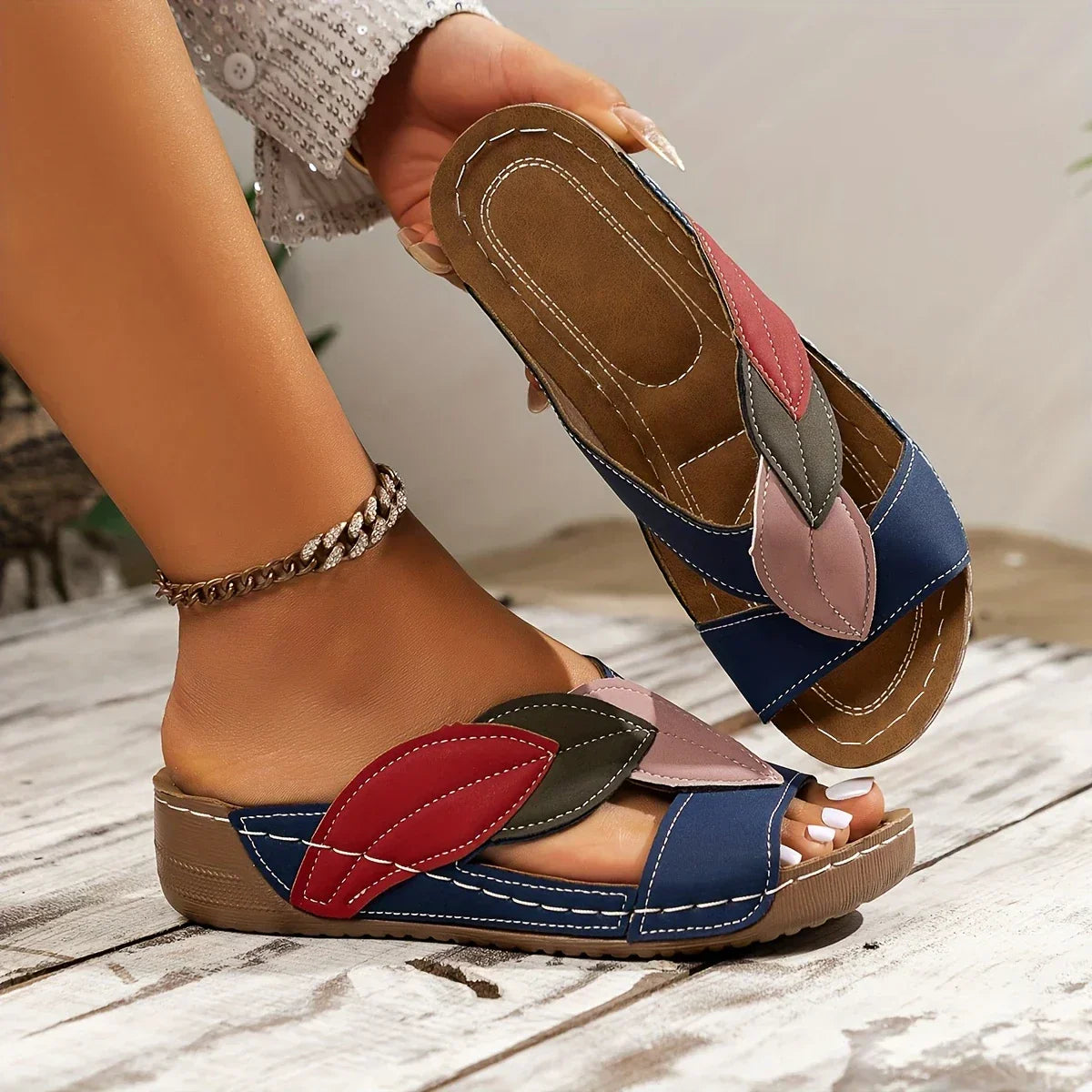 Serena - Sandálias Slip-On