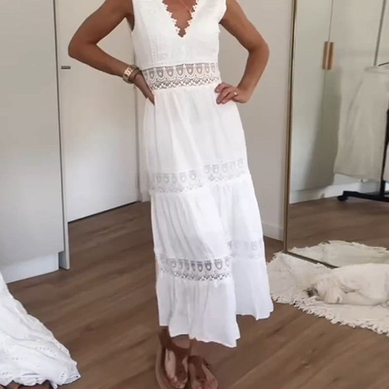Kim - Vestido em Renda com Decote V